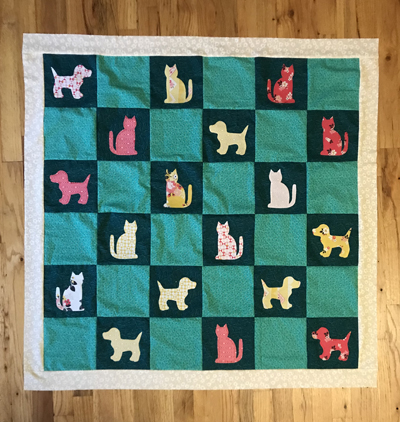 Cat and Dog quilt with border www.dlstewart.com