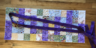 Simple table runner using squares and rectangles www.dlstewart.com